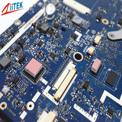 2.0W/mK Roze/witte elektrisch isolerende siliconen pads voor LED-tv's