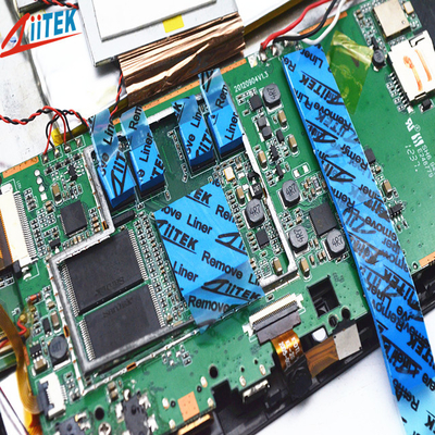 Fabrieksvervaardiging van hoogwarmtegeleidingsvermogen kleverige siliconen thermische pads