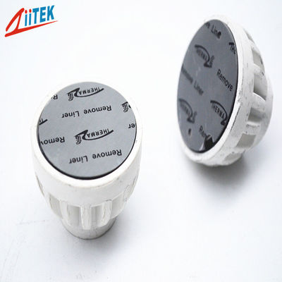 Warmtebestendige siliconen thermische pads voor laptop Heatsink CPU GPU SSD IC LED koeler