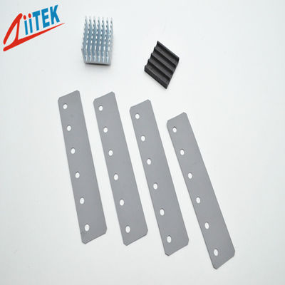 Thermisch geleidende isolatie pad efficiënte warmteverwijdering silicium pad isolatie voor videocomponenten motorcontrollers