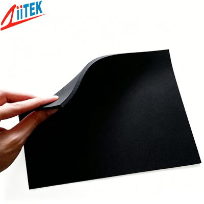 Dempende geluidsisolatie Zwart siliconen schuimmateriaal voor vliegtuigen, hogesnelheidstreinen en auto's