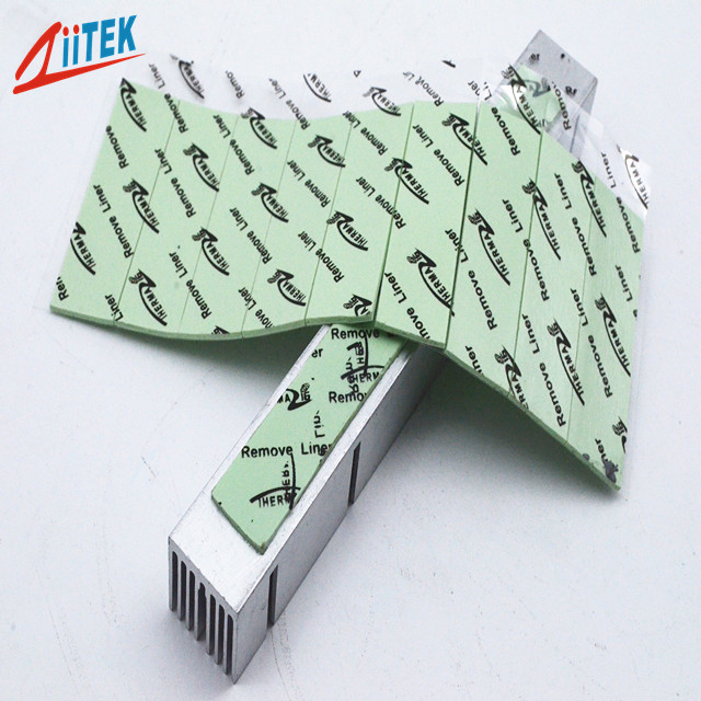 1.5W/MK ceramisch Gevuld Stootkussen 35 Kust 00 van de Silicone Rubber Thermische Isolatie (hoge rendabel)