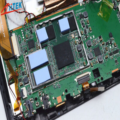 Aangepast 3,0 W ultrazacht 0,5 mm dik hoog thermisch geleidend siliconenkussen voor grafische kaart